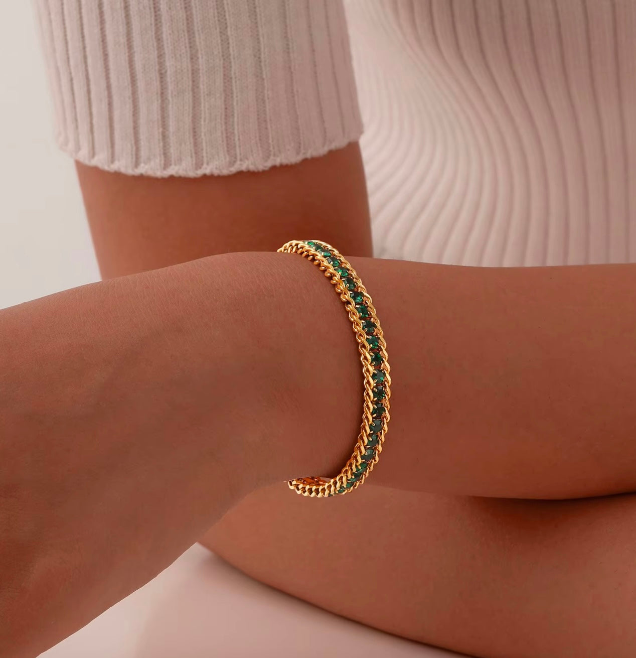 "Aarina Jewellery 18k Gold Plated Emerald Radiance Tennis Bracelet – Anti-Tarnish & Waterproof "