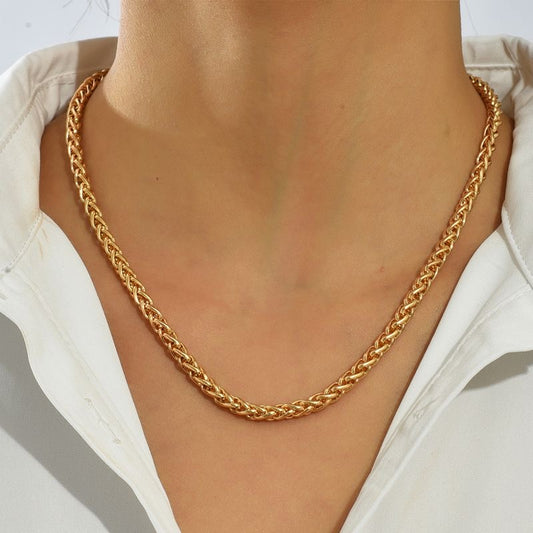 "Luxe Rope 18K Gold Plated Chain Necklace – Waterproof & Anti-Tarnish | Aarina Jewellery "