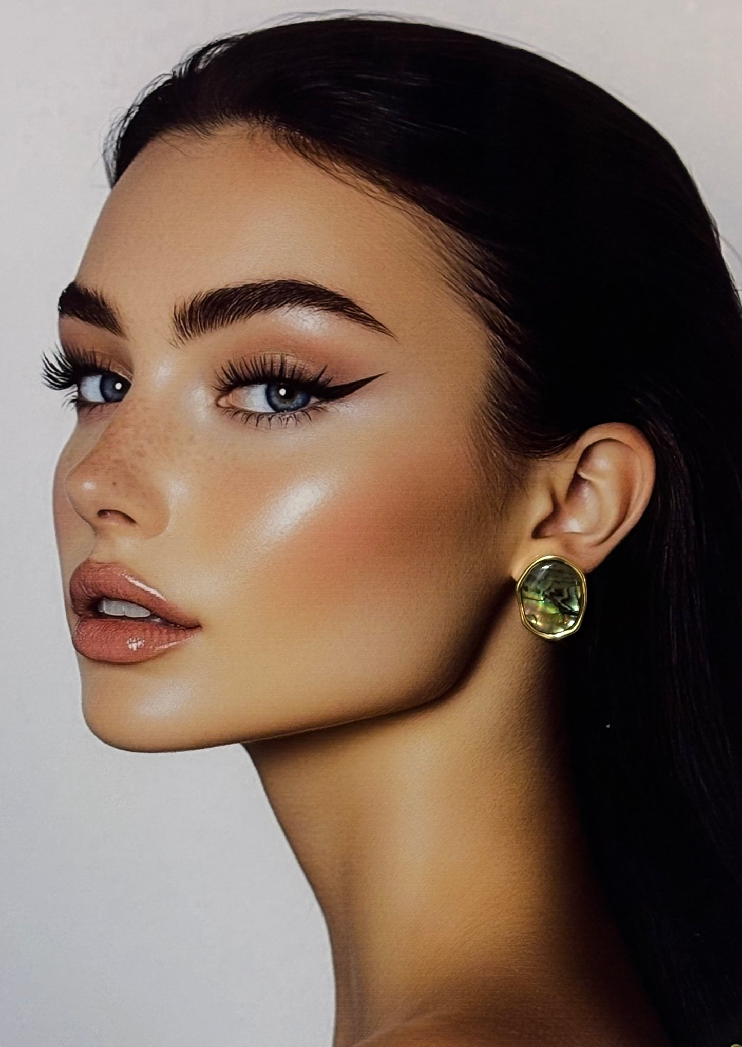 "Aarina Abalone Aura 18K Gold Plated Stud Earrings
"