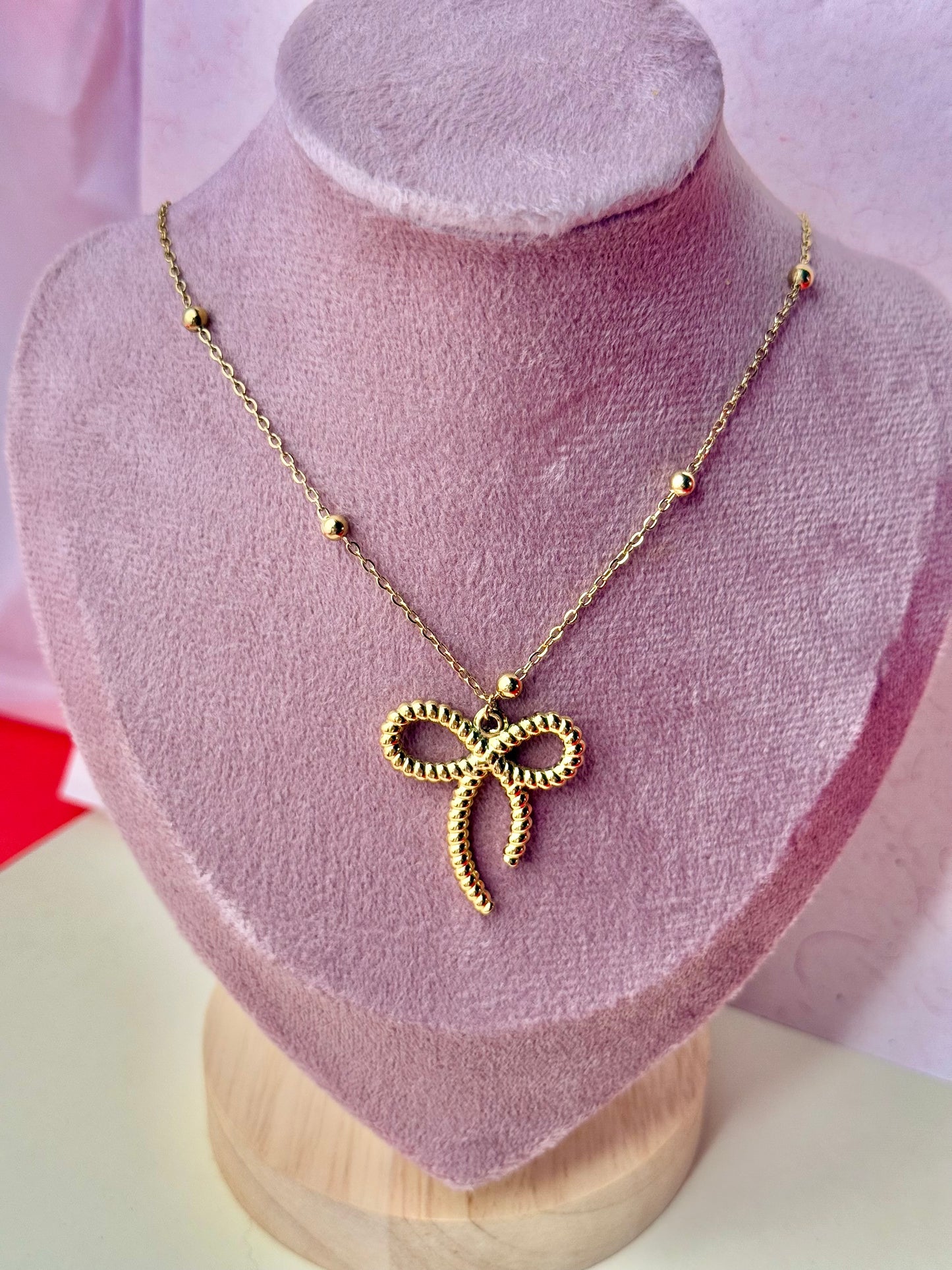 Aarina Jewellery 18K Gold Plated Bow Pendant Necklace – Waterproof & Anti-Tarnish