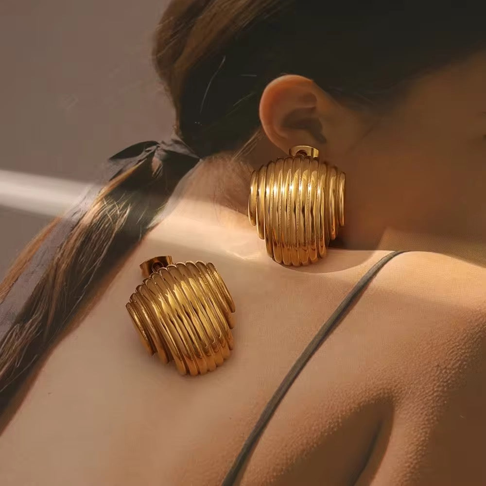 " Aarina Aurelia Sculpted Hoops – 18K Gold Plated, Anti-Tarnish & Waterproof "