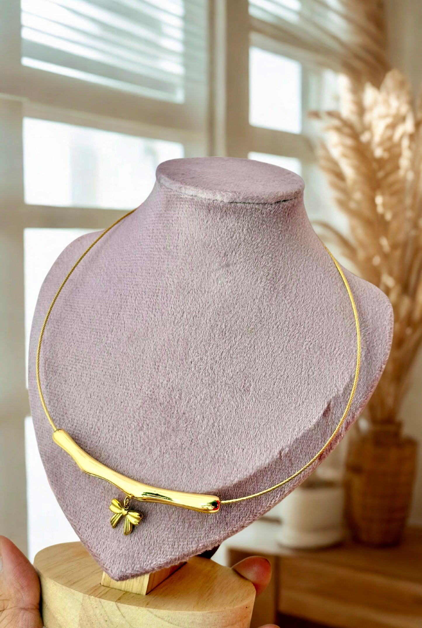 Golden Twig & BOW 18K Gold Plated Pendant Necklace – Waterproof & Anti-Tarnish | Aarina Jewellery