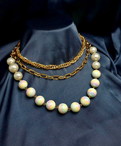 Ridescent Pearl & Layered 18k gold Gold Chain Necklace
