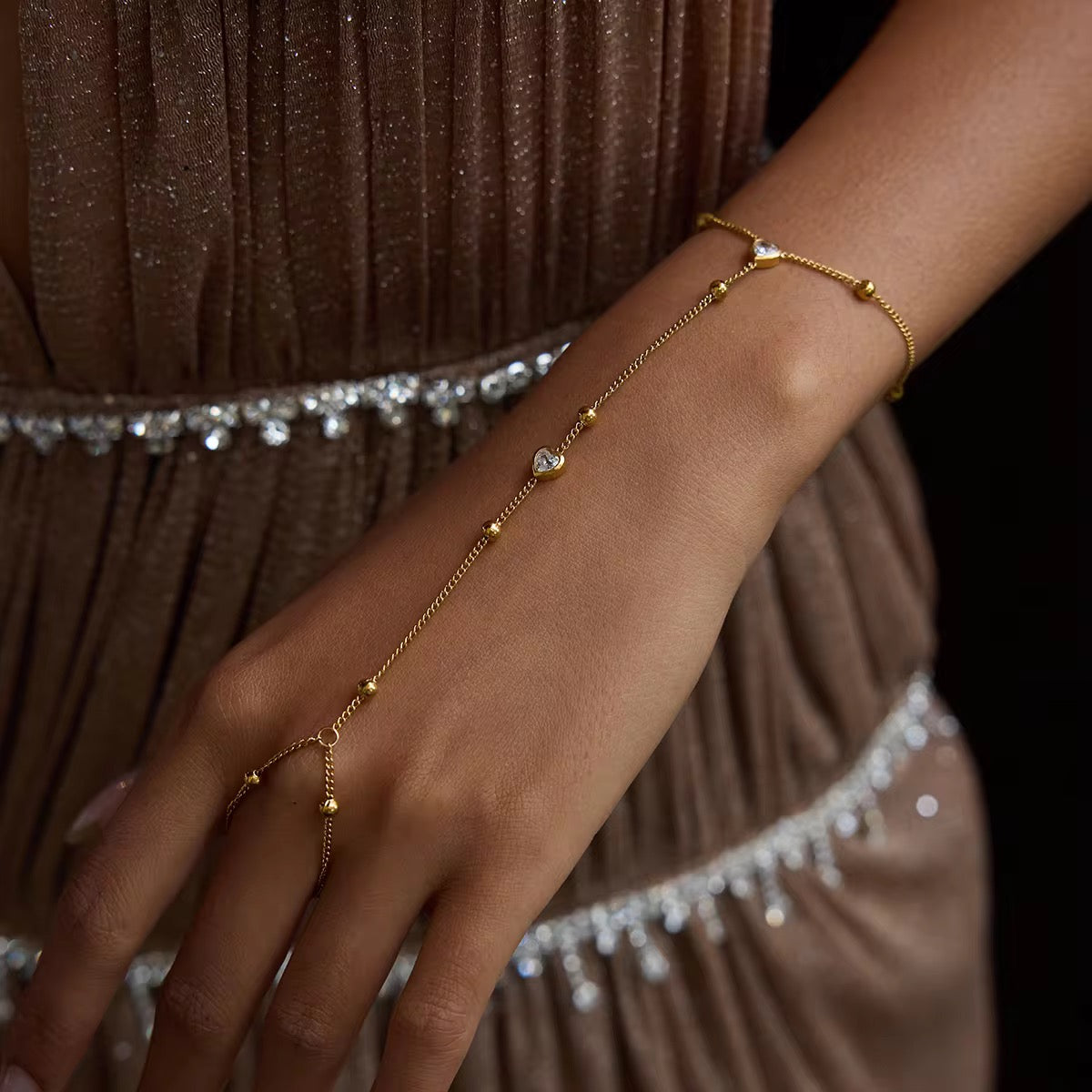 Aarina Heart Charm Hand Harness Bracelet