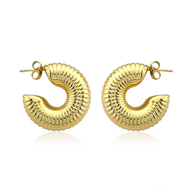 Aarina Ribbed Radiance 18K Gold Plated Hoop Earrings