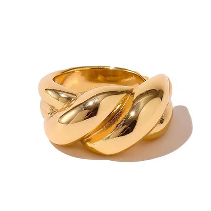 "Eternal Knot Ring by Aarina Jewellery "