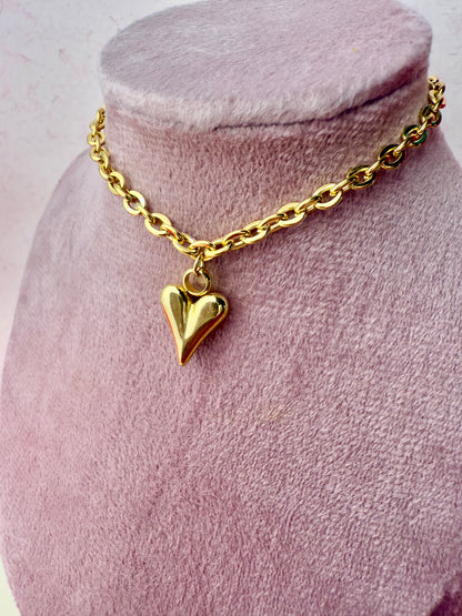 "Aarina Jewellery 18k Gold Plated Classic Heart Charm Bracelet – Anti-Tarnish & Waterproof "
