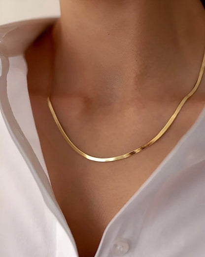 ChainAarina Jewellery 18k Gold Plated 2.5mm Herringbone Chain Necklace