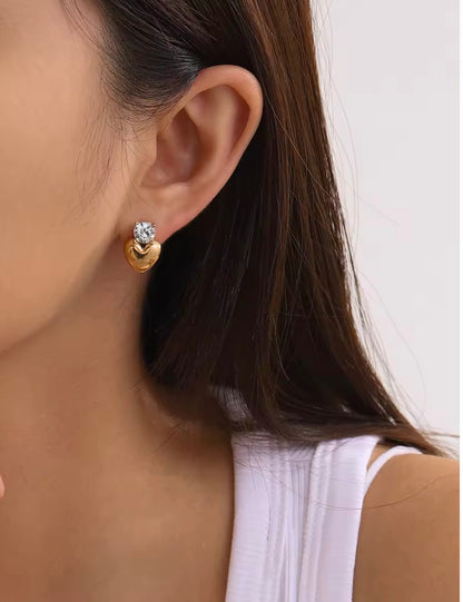 Sweetheart Shine Crystal Heart Studs